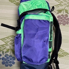 子ども用登山リュックの画像