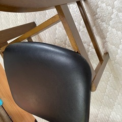 いつでも引き取り可能！使用可能！椅子２脚！別々でも可能です。の画像