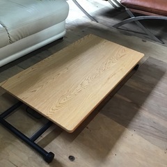 リフティングテーブル　昇降式　ダイニング　折りたたみ　机の画像