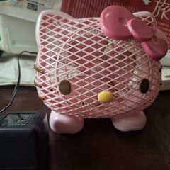 可愛いキティちゃんミニ扇風機動作確認済みの画像