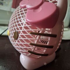 可愛いキティちゃんミニ扇風機動作確認済みの画像