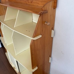 ディズニー英語教材棚のみの画像