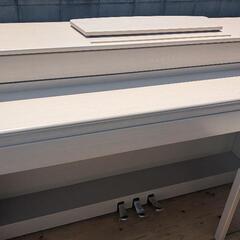設置までお手伝い無料
YAMAHA Clavinova 電子ピアノ CLP-535WA  16年製 ほぼ新品Levelの激美品 ②
兵庫姫路販売支店取扱商品
★京都南〜福知山
🏯東は→姫路〜大阪〜福知山
🍑西は→姫路〜鳥取市〜兵庫〜岡山まで配達無料 ★ジモティーが一番安い！の画像