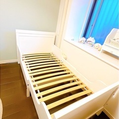 IKEA スンドヴィーク 伸長式ベッドフレーム（ホワイト）すのこ付き／子ども用にぴったり！組み立て済・引き取り限定の画像