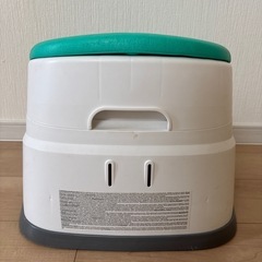 ベビーチェアの画像