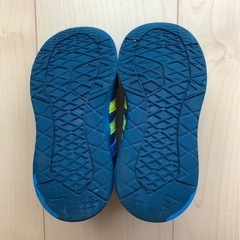 adidasスニーカー　16センチの画像