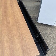 コクヨ　電動昇降式デスクの画像
