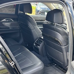 BMW G11 740i 車検9年6月まで取得済みの画像