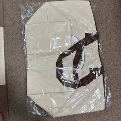 ハローキティ×コープコラボ特大保冷バッグの画像