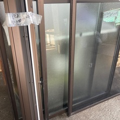 YKK 窓、窓枠　ペアガラスの画像