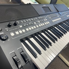 YAMAHA PSR-200 日本製61鍵盤 電子キーボード 中古品 譜面台付き YAMAHA PSR-200 日本製61鍵盤 電子キーボード 中古品 譜面台
