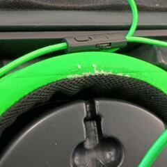 0710-112 ヘッドホン　傷ありRAZER KRAKEN GREENの画像