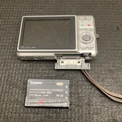 CASIO　カシオ　EXILIM　EX-Z77　コンパクトデジタルカメラの画像