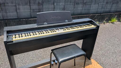 送料込み CASIO 電子ピアノ privia PX-730B 10年製 美品 送料込み CASIO 電子ピアノ privia PX-730B 10年製 美品 ②兵庫