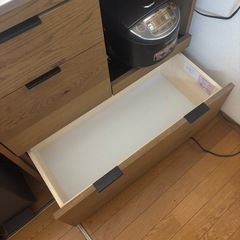キッチン台　カップボードの画像