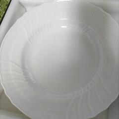 高級　新品皿　ベッキオ　3枚あり同時購入値下げの画像