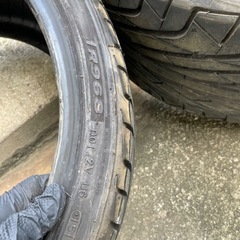 バリ山2本265/30R19 トライアングルTR968の画像
