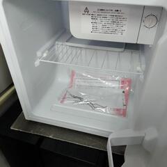 ほぼ未使用！ Abitelax 45l ワンドア冷蔵庫 AR-45KS 右開き 2022年製 通電起動確認済 アビテラックス 白 吉井電気 ケーズデンキの画像