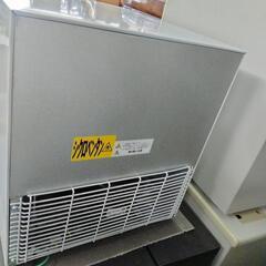 ほぼ未使用！ Abitelax 45l ワンドア冷蔵庫 AR-45KS 右開き 2022年製 通電起動確認済 アビテラックス 白 吉井電気 ケーズデンキの画像