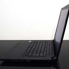 TOSHIBA高性能8世代CPUCorei7最新Windows11メモリ8GB高速SSD240GBWifi接続可能の画像