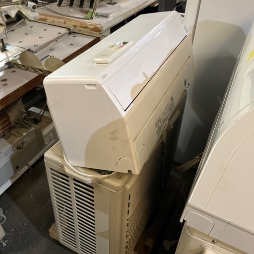 ☆値下げ☆I2507-286 FUJITSU ルームエアコン 6畳用 2020年製 100V AS-220EE8 リモコンあり ポンプダウン実施済み フィルター清掃必要 ガス残量不明 取付工事はお客様で手配してください