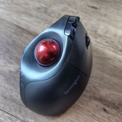 ケンジントン　Pro Fit Ergo Vertical トラックボール マウスの画像