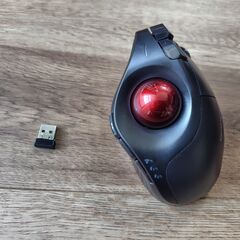 ケンジントン　Pro Fit Ergo Vertical トラックボール マウスの画像