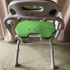 美品　介護椅子　アロン化成 安寿 折りたたみ シャワーベンチ Sフィット 　お風呂の画像