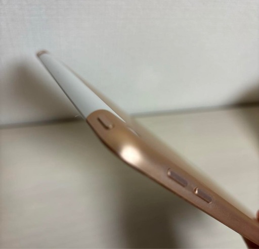 iPad本体　　
