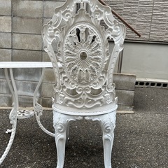 ガーデン　セット　　白いテーブル&チェアーの画像