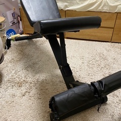 トレーニングベンチ　筋トレ　フィットネスの画像