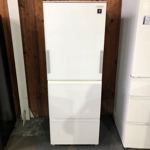 大阪配送無料　SHARP 2019年製　356L 冷蔵庫