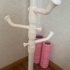 ハンガーポール　つっぱり式
の画像