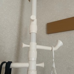 ハンガーポール　つっぱり式
の画像