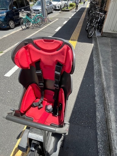 中古20インチブリヂストン電動アシスト自転車　子乗せ付き　8.7Ah 大阪