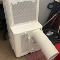 【現在全ての部品注文中予約受付】アイリス ポータブルクーラー IPA-2821G 7畳～10畳 スポットクーラー ポータブルクーラー 床置きエアコン工事不要 キャスター付き 中古 美品！の画像