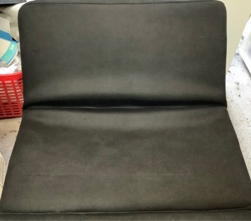 リサイクルサービス八光】【幅99.5cm】体圧分散ポケットコイル！通気性 【リサイクルサービス八光】幅９１㎝ 折りたたみ式　シングルベッド　ブラック　