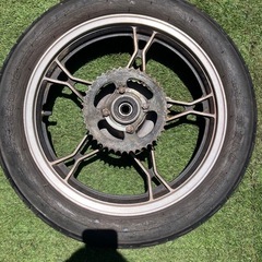 gn125 リアホイール