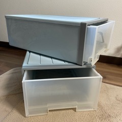 衣装ケース　2ヶ