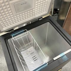【店頭お渡し】未使用✨　2025年製 冷凍ｽﾄｯｶｰ 　フリーザー　上開き　97L　未開封ストックありの画像