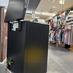 【店頭お渡し】未使用✨　2025年製 冷凍ｽﾄｯｶｰ 　フリーザー　上開き　97L　未開封ストックありの画像