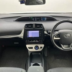 【即日審査】【最短2週間納車】【常時200台在庫】オトロン大垣店！/トヨタ プリウス 　Ｓの画像