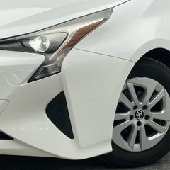 【即日審査】【最短2週間納車】【常時200台在庫】オトロン大垣店！/トヨタ プリウス 　Ｓの画像