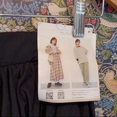 新品　黒　スカートの画像