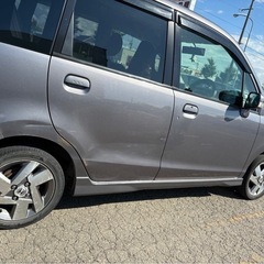 ホンダライフ、シルバーの画像
