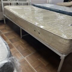 シングルベット＋マットレスセット♪の画像