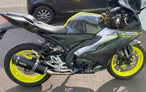バイク YZF-R125 8BJ-RE45J