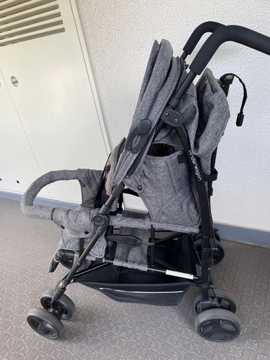 日本育児　タテ型２人乗りベビーカー　DUOシティ-HOP　