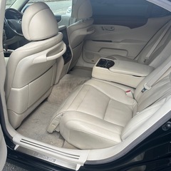 LS460ロング　グレードUZ 600h仕様　総額65万の画像