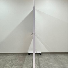 SNT725 ホワイトボード キャスター付 事務用品 オフィス 回転 120×90cm 中古の画像